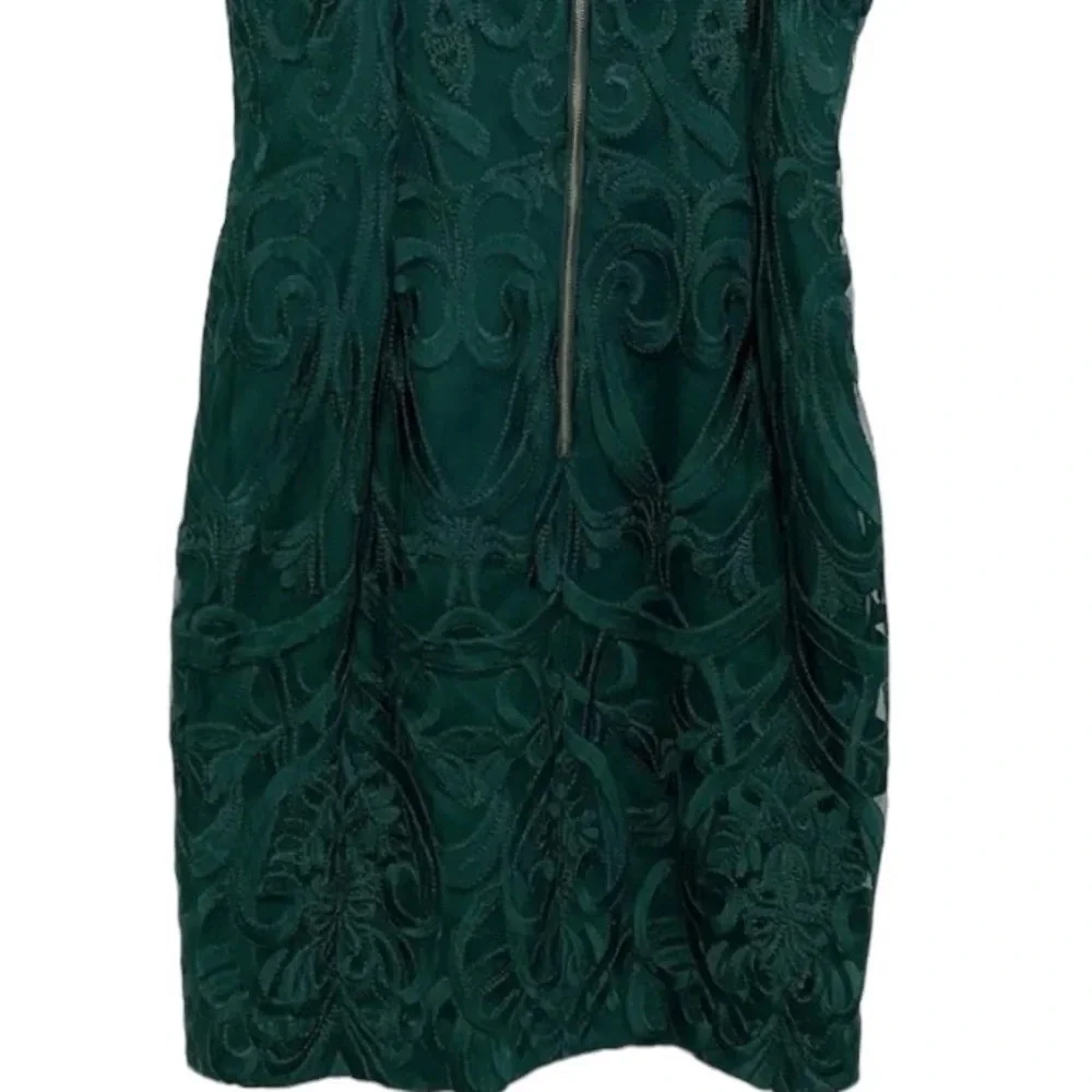 Bardot Evergreen Gia Crochet Lace V-Neck Adjustable Straps Mini Dress Size 6